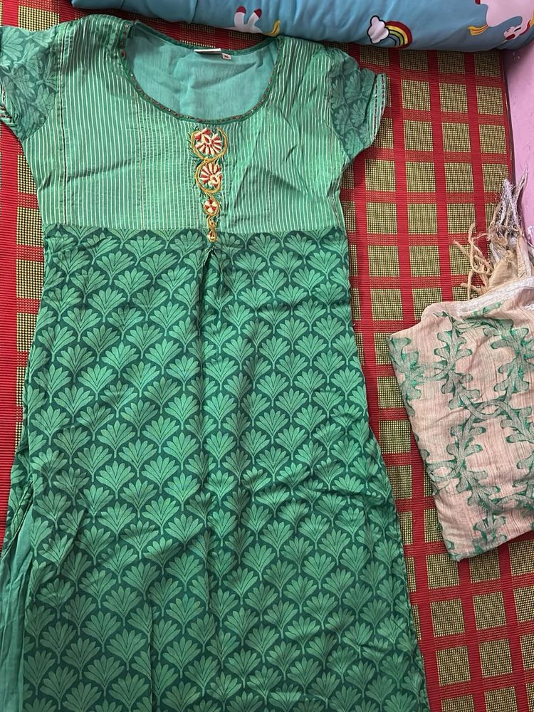 Green Kurta Set