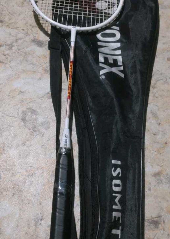 Yonex ISOMETRIC Badminton Racket