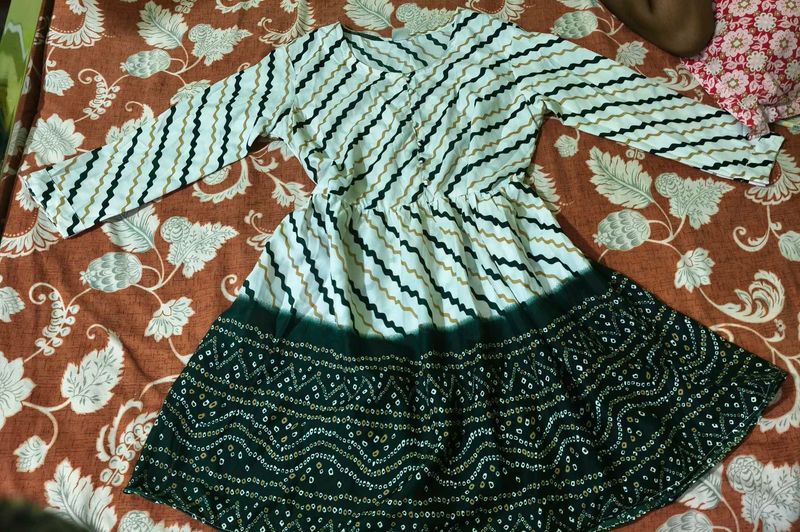 Leheriya Print Peplum Top