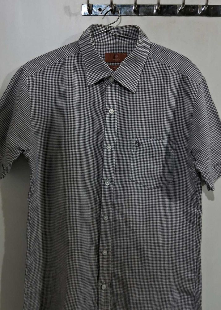 Boxy Fit Shirt | Size M ✨️