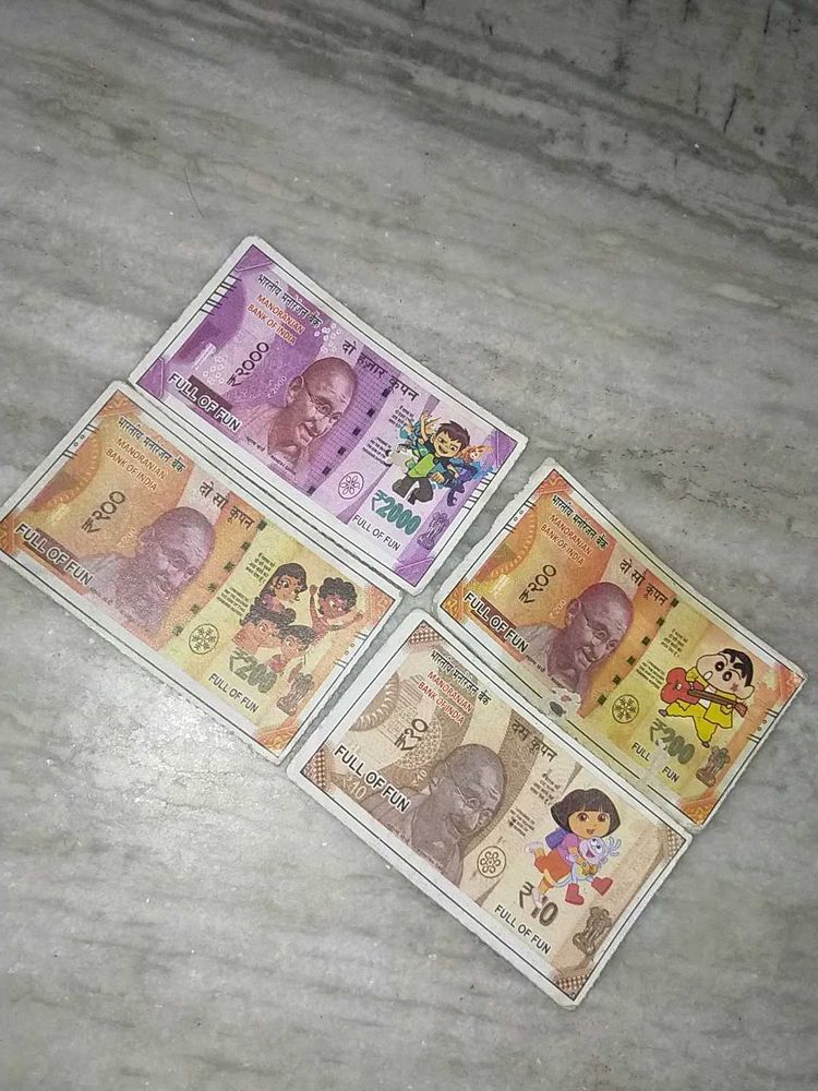 Cartoon Character Play Money back of it hero pictu