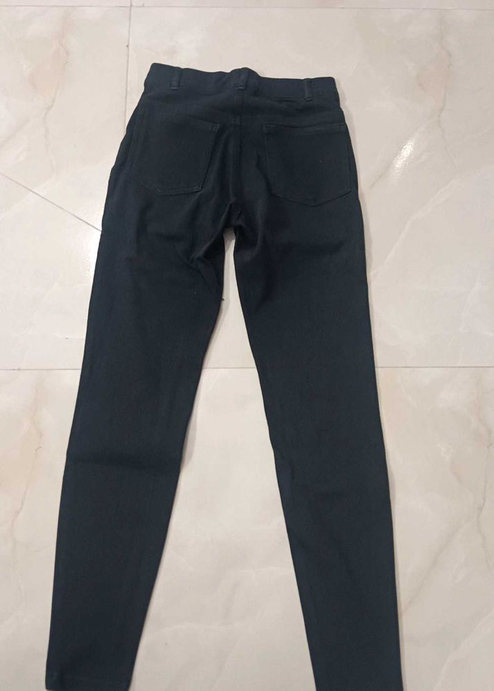 Black Skinny Jeggings