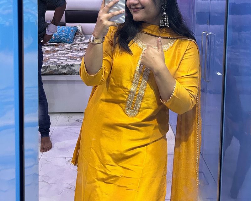 Kurta Set with dupatta ✨💛