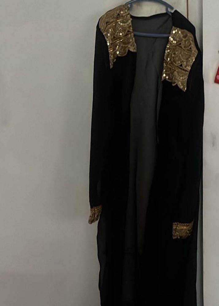 Black &amp; Gold Embellished Abaya
