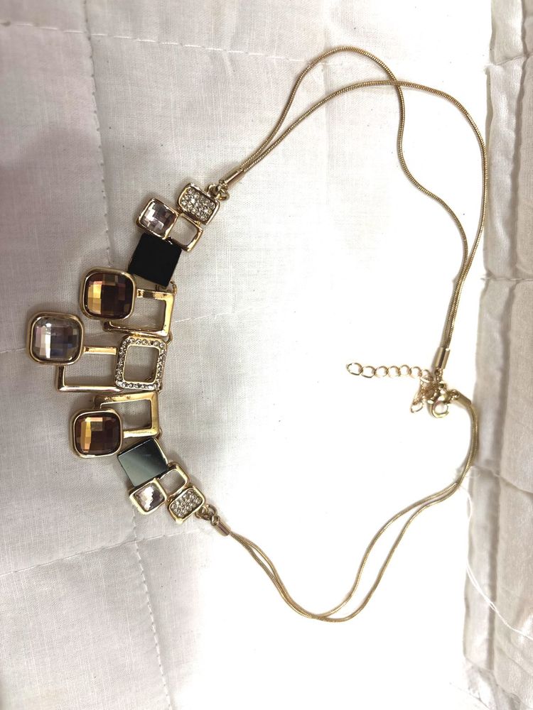 Geometric Statement Necklace