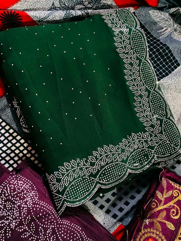 Elegant Green Saree colour a avilable