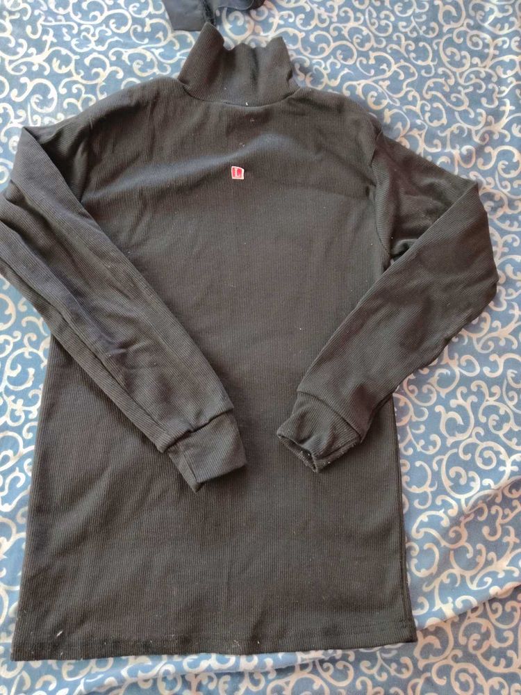 Black Ribbed Turtleneck Top