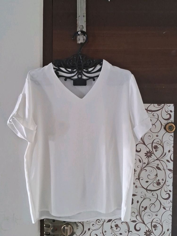 V Neck Off-white Korean Top