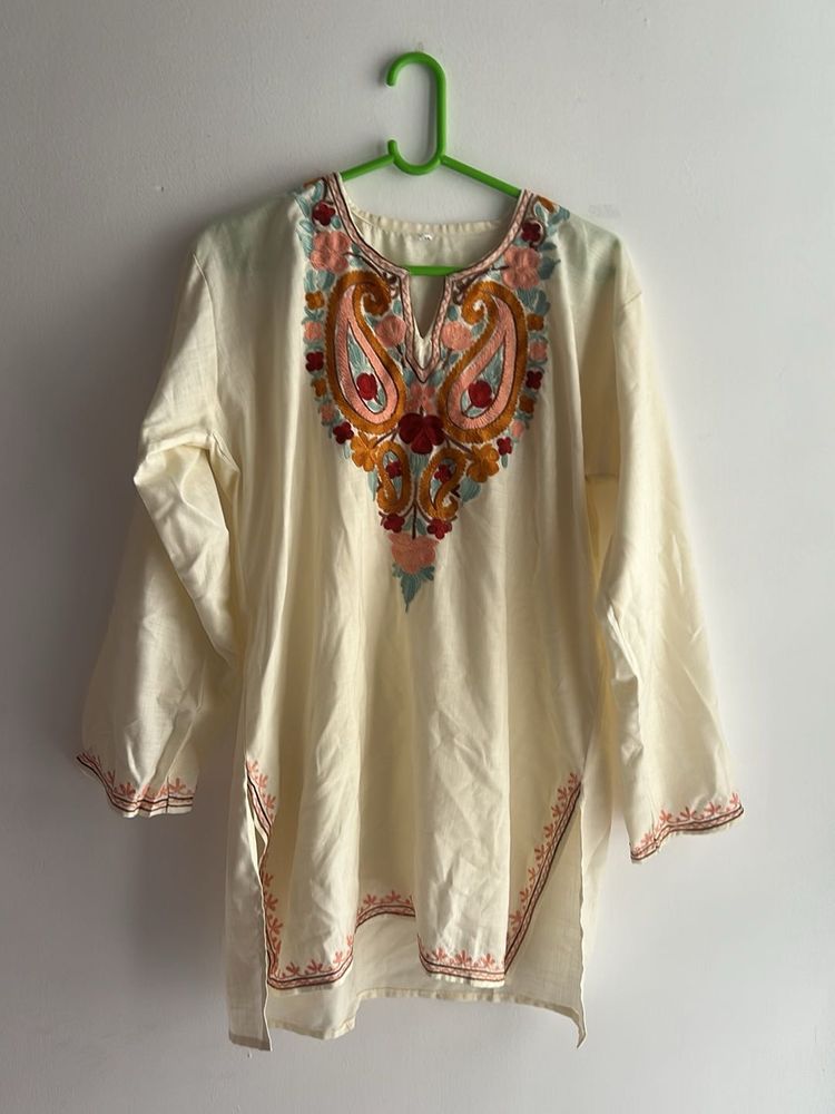 Embroidered Kurta Chikankari