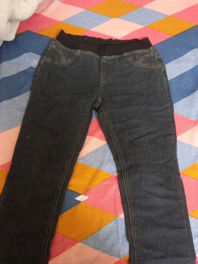 Comfortable Dark Wash Jeggings