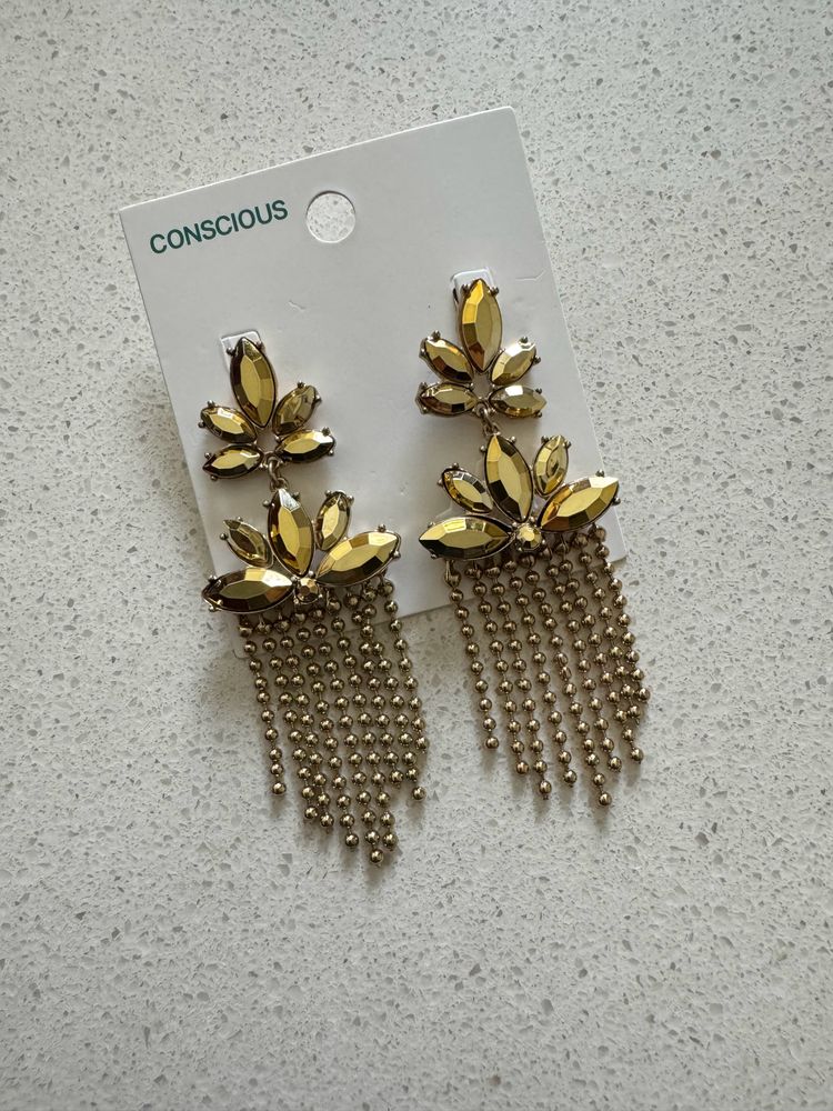 H&amp;M Long Earrings