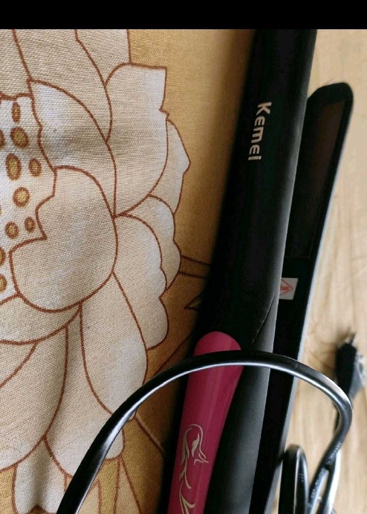 Hair Straightener