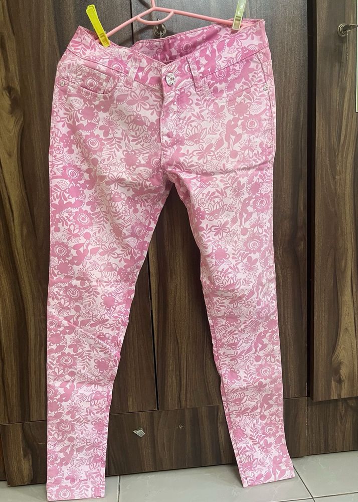 Printed pink trousers for women
