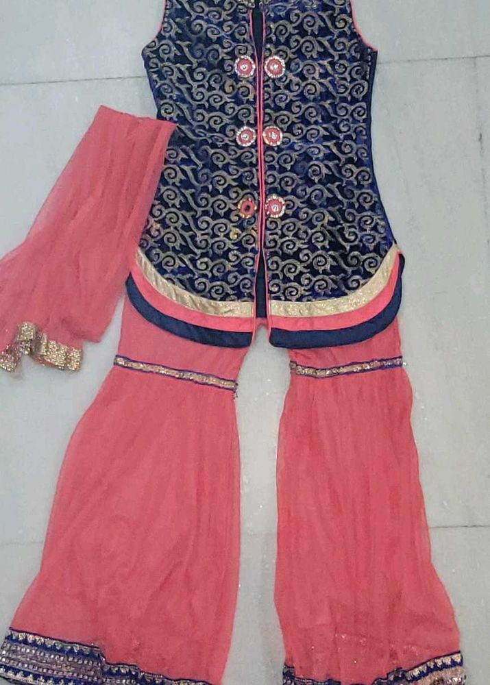SHARARA SUIT