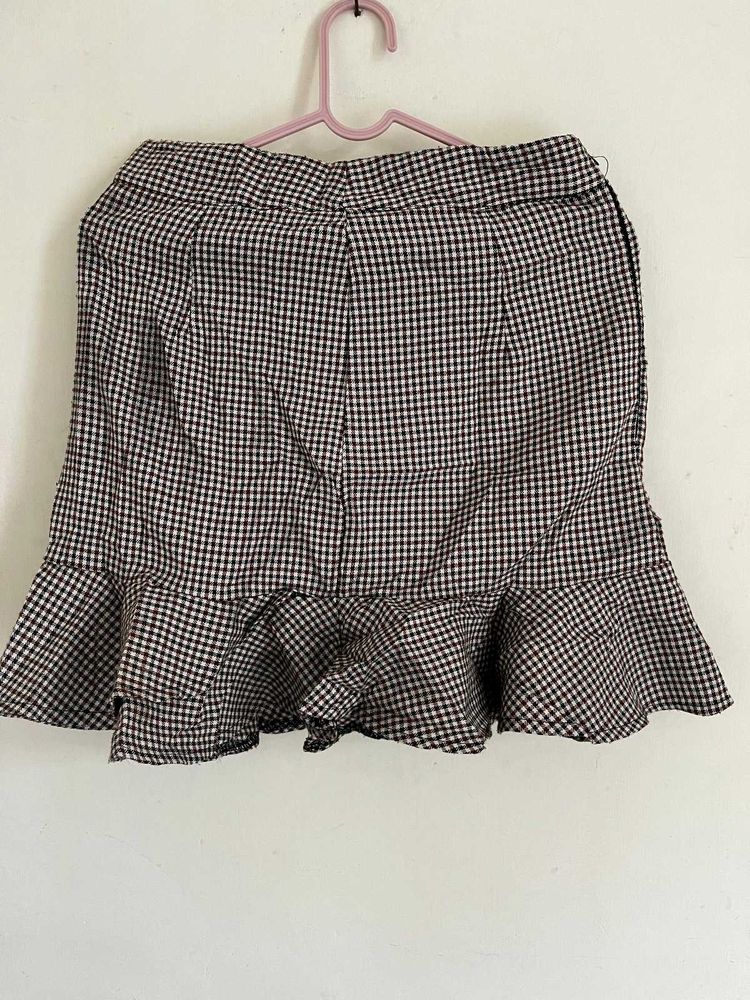 Mini Skirt 🛍️🌷