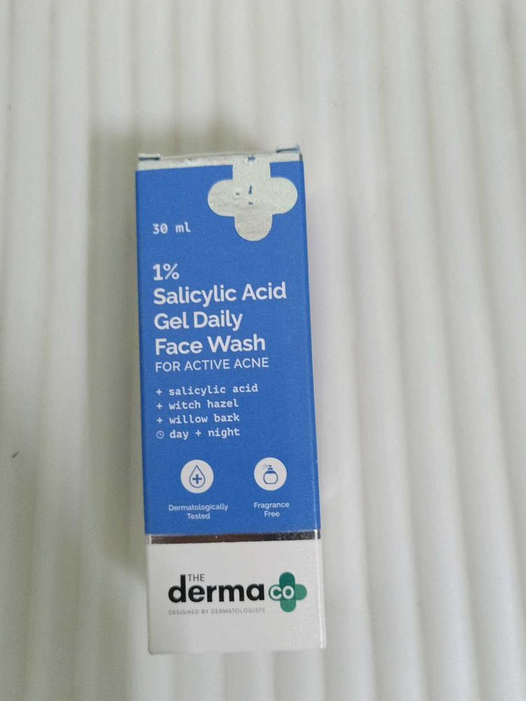 Derma Co 1% Salicylic Face Wash