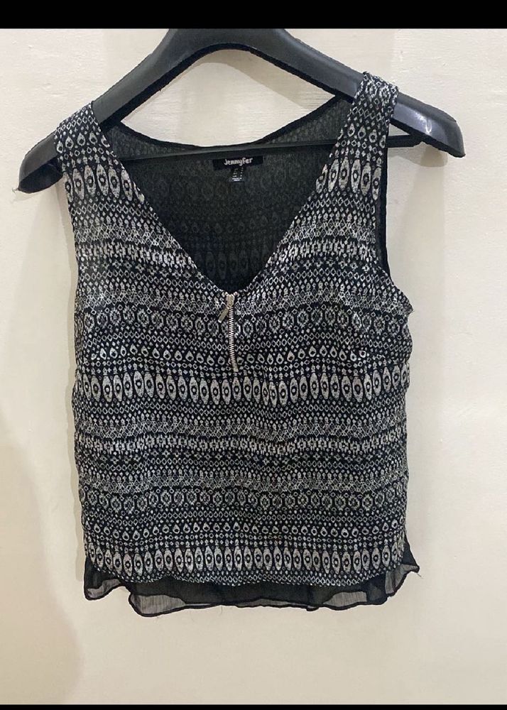 Patterned Sleeveless Top
