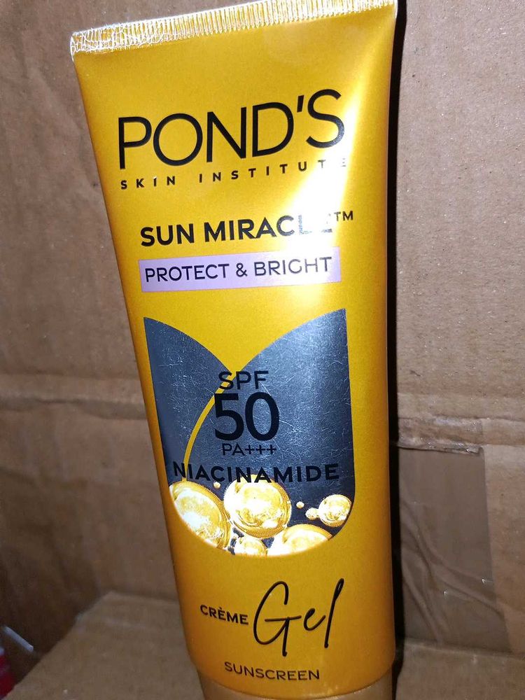 Pond's Sun Miracle SPF 50 Creme Gel