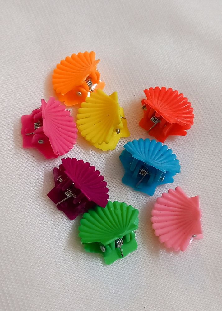 Cute Shell Shaped Clips (Never Used) (Pack Of 8)