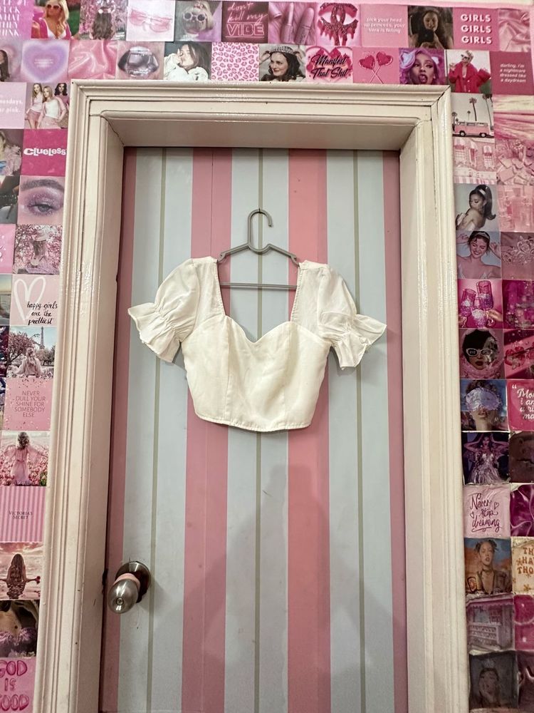 SHEIN Crop Top