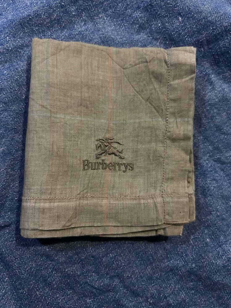Burberry’s Vintage Cotton Hanky