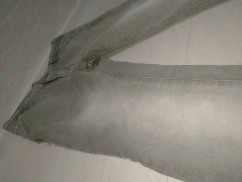 Men&#39;s Jeans