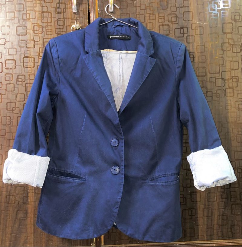 Stylish Navy Blue Cool Blazer’s For Ladies