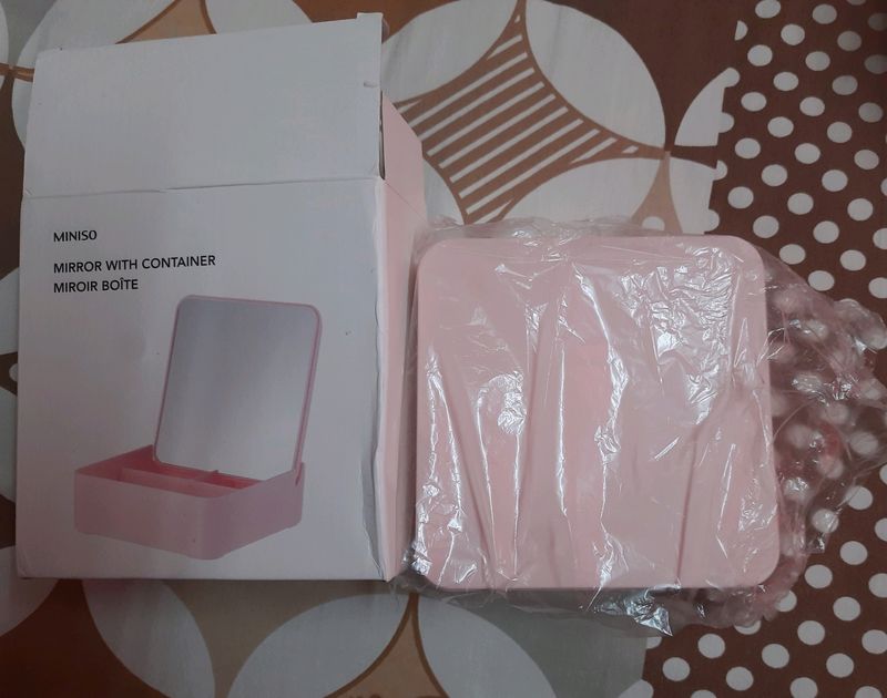 MIRROR WITH CONTAINER