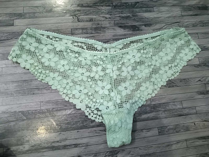 flower 🌺🧡32,34