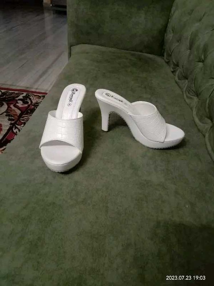 Heels 👠