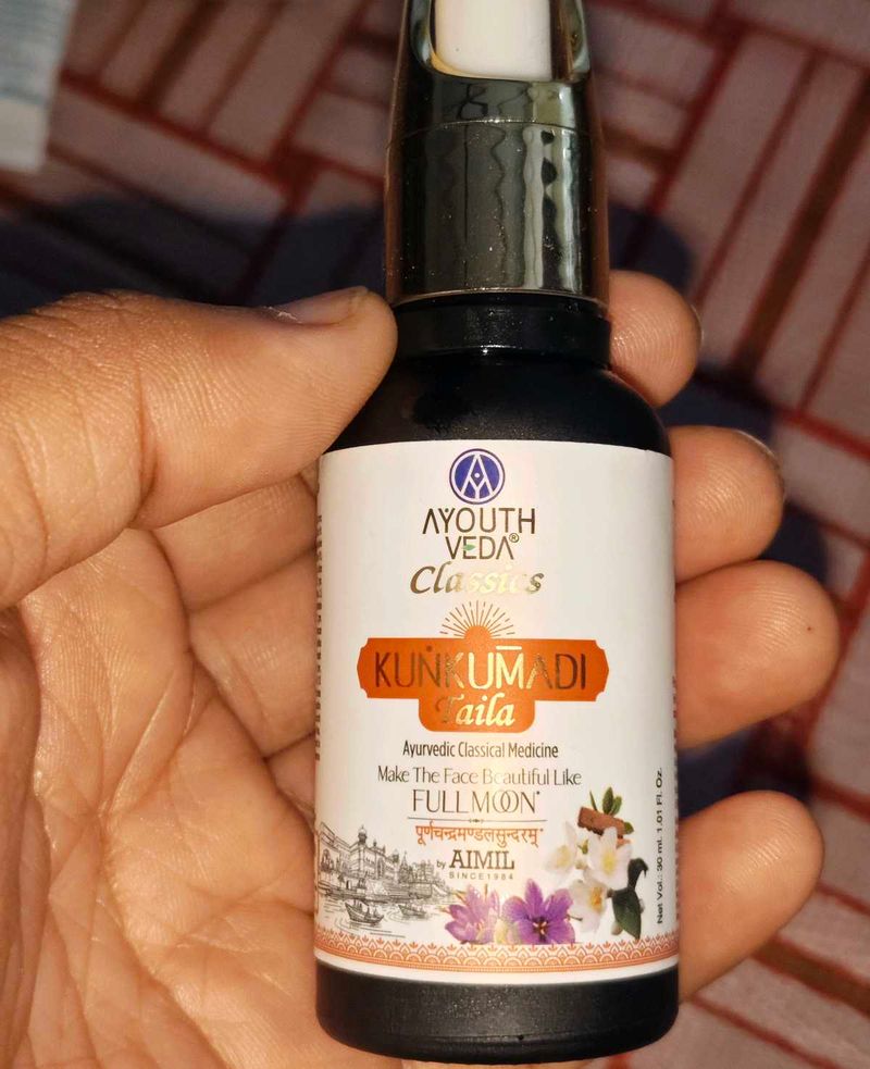 Ayouthveda Kumkumadi Taila Serum