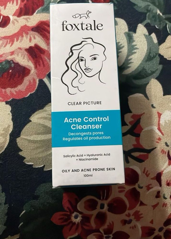 Foxtale Acne Control Cleanser