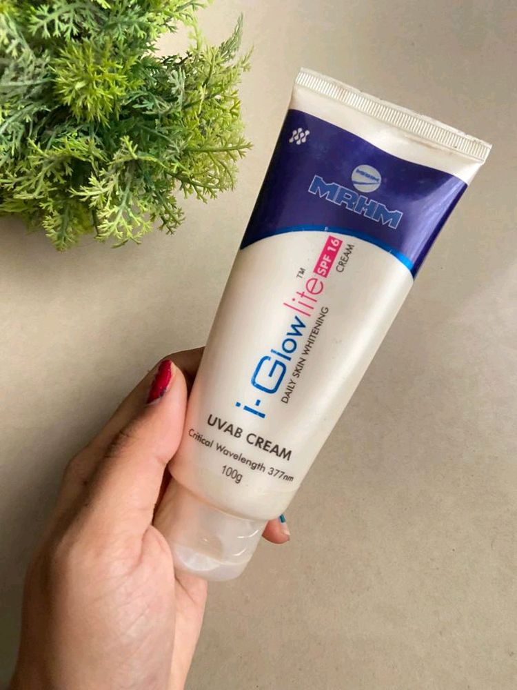 I-Glow Lite SPF 16 Daily Skin Whitening Cream, 100gm