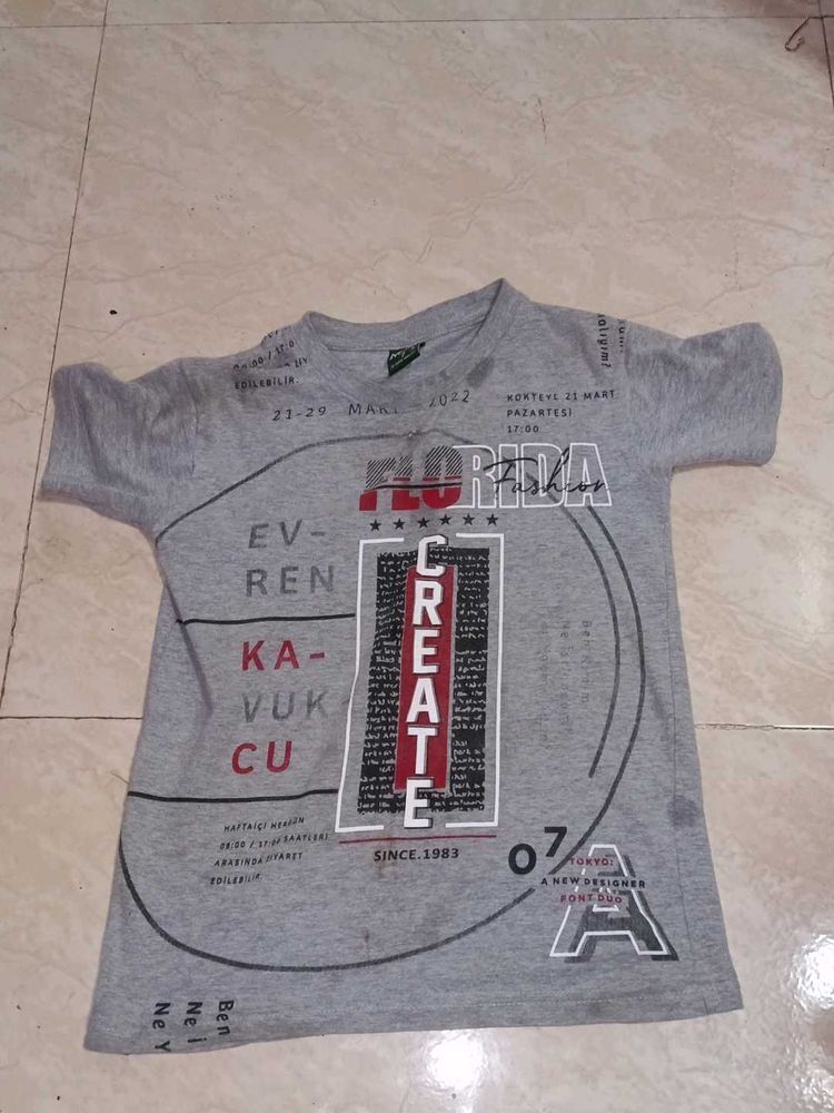 Graphic Print Tee