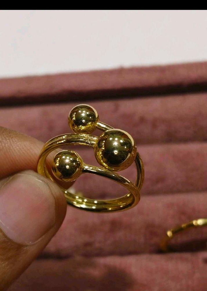 Embrell Orbit Ball Ring