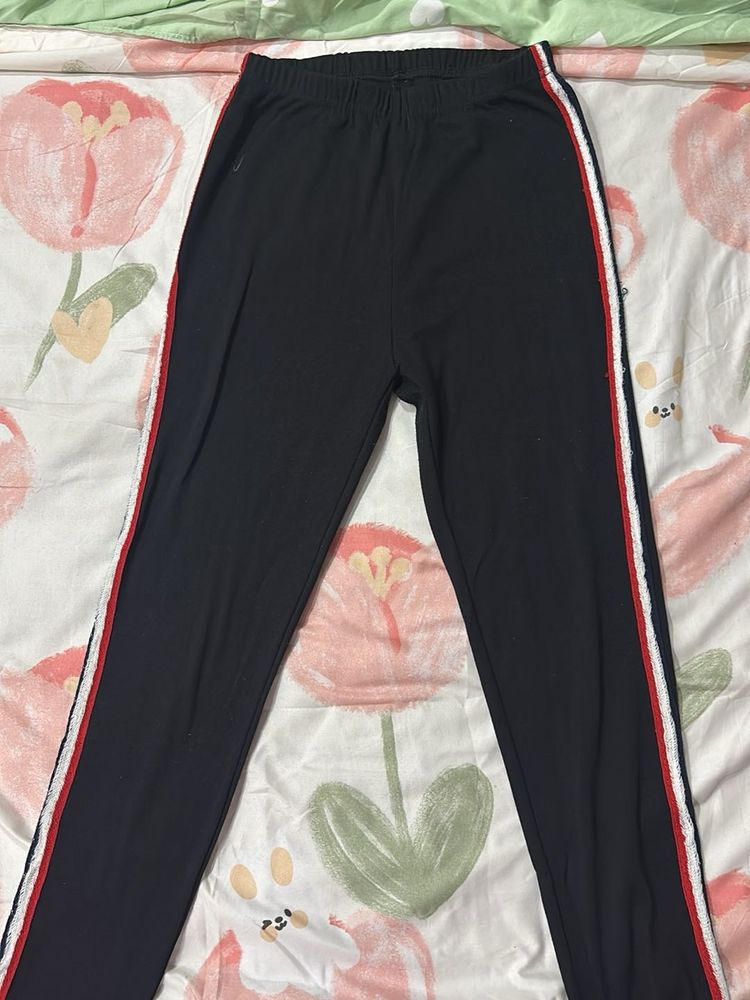 Side Stripe Leggings