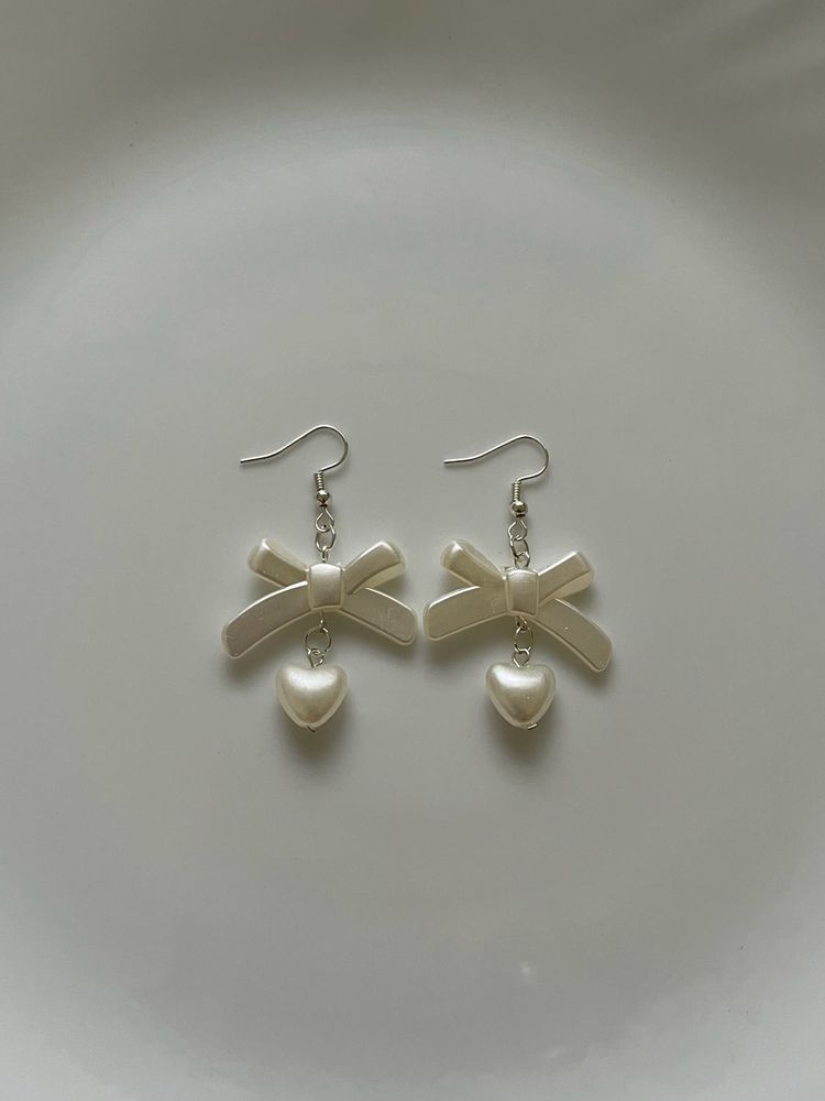 Bow Heart Earrings