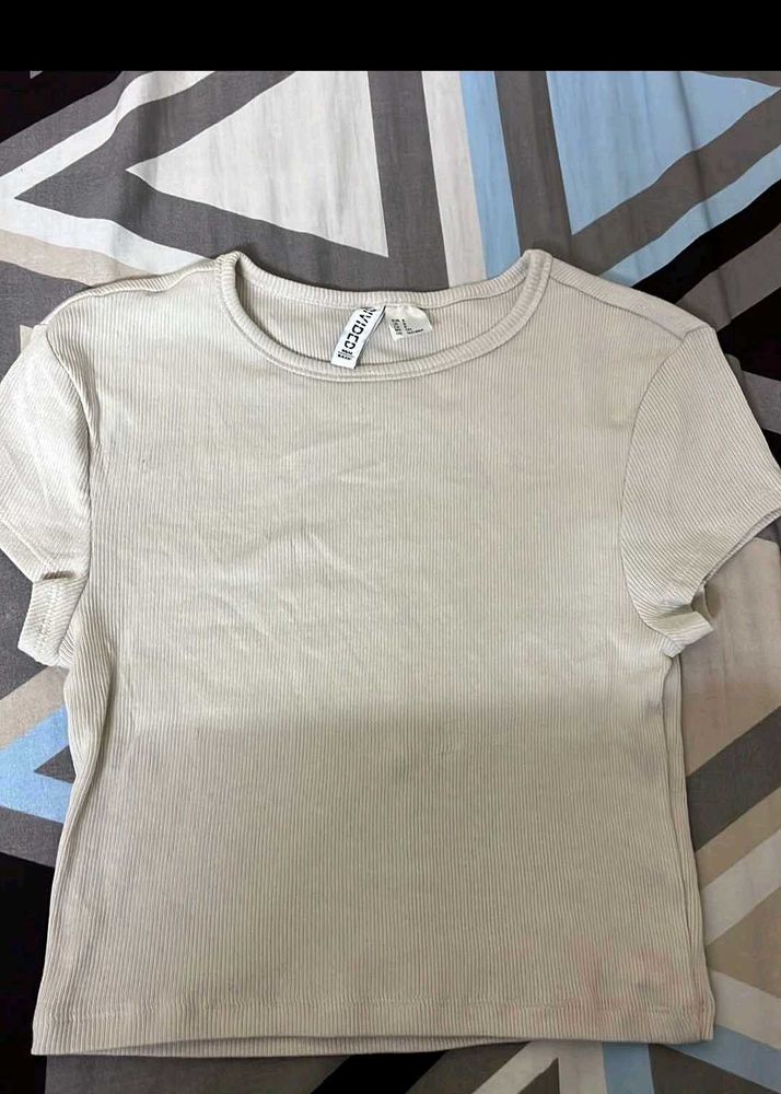 H&amp;M Beige Top