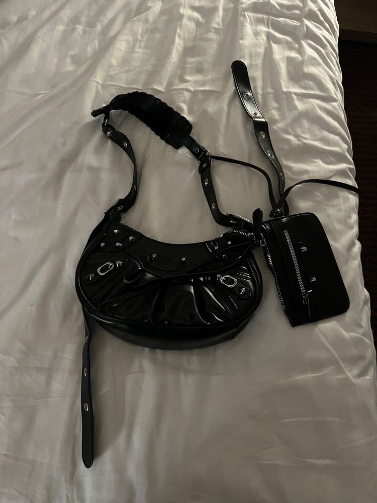 Trendy Y2K Sling Bag