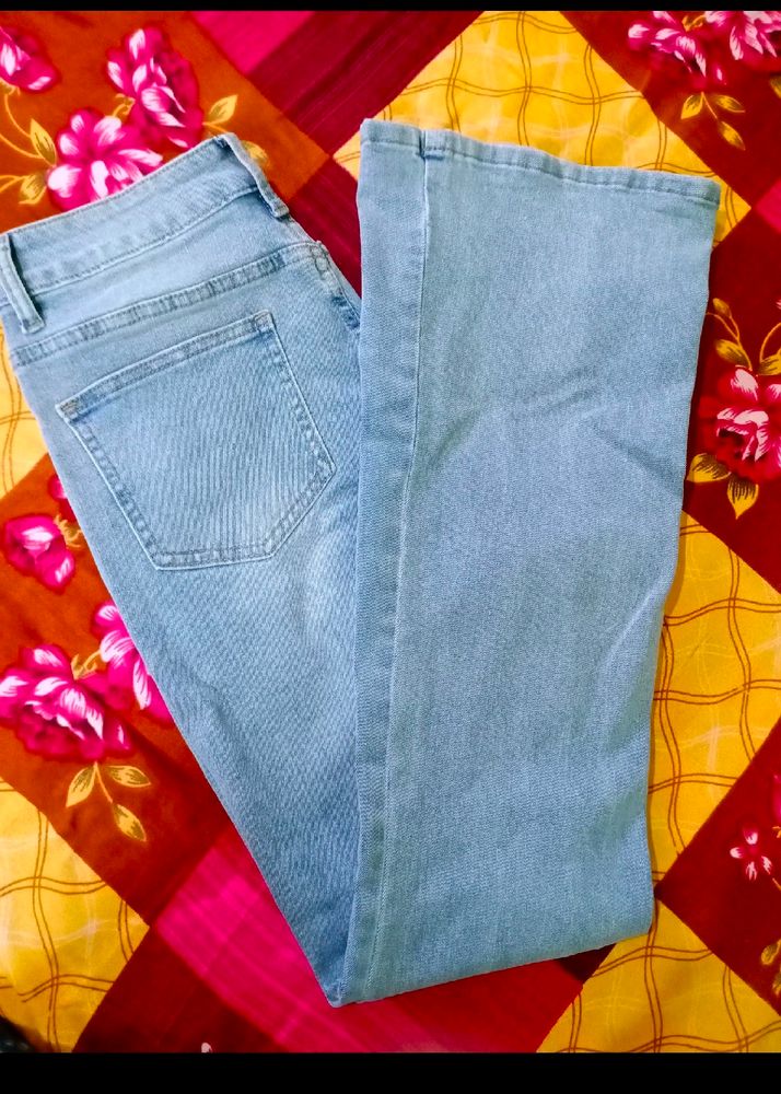 Y2K Bell bottom Jeans