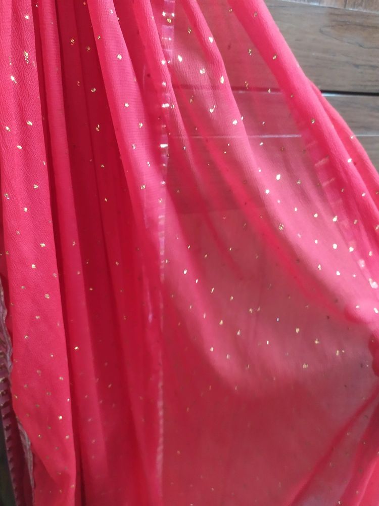 Red Dupatta