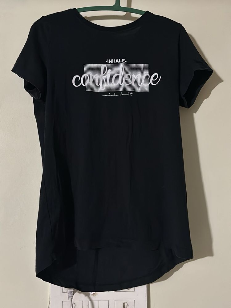 Black &#39;Confidence&#39; Tee