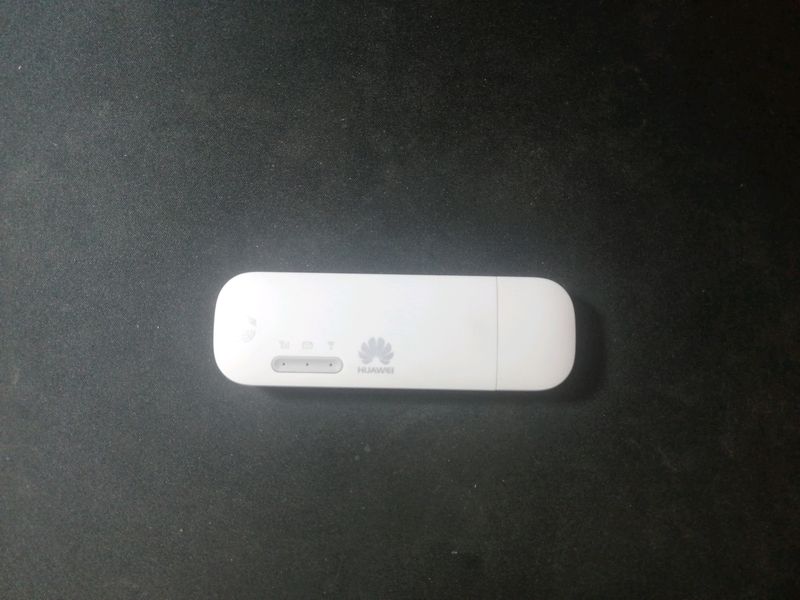 Huawei E8372h 4G Wifi Dongle