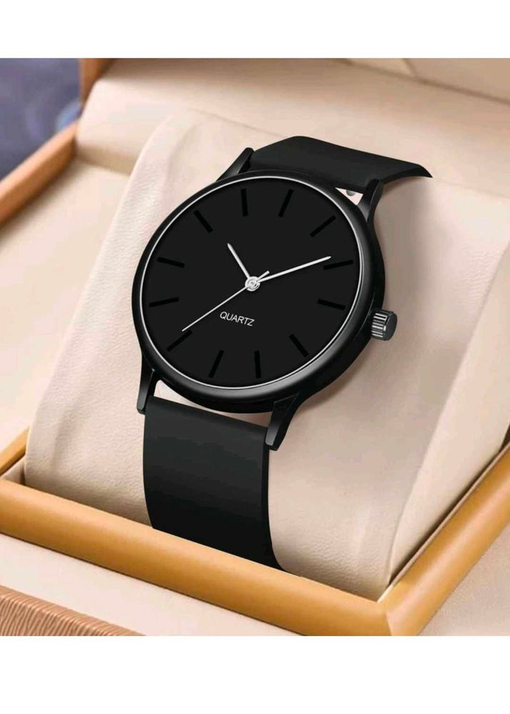Sleek Black Quartz Watch