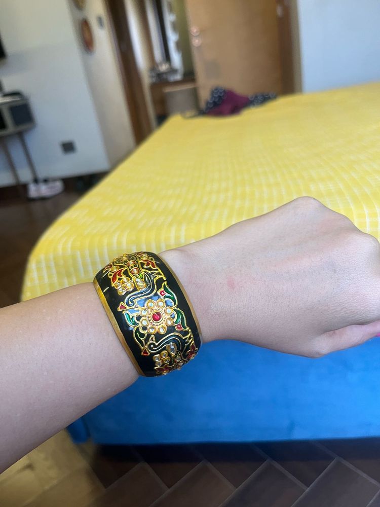 Ethnic Bangle With Meenakari Work