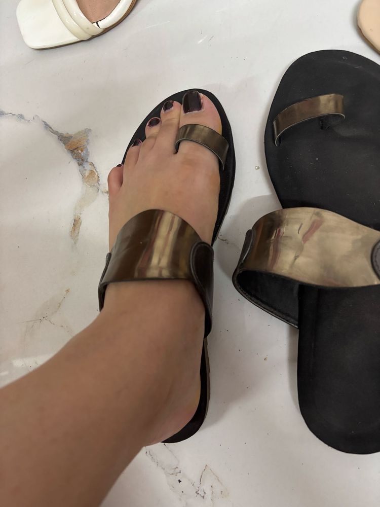 Flats For Women