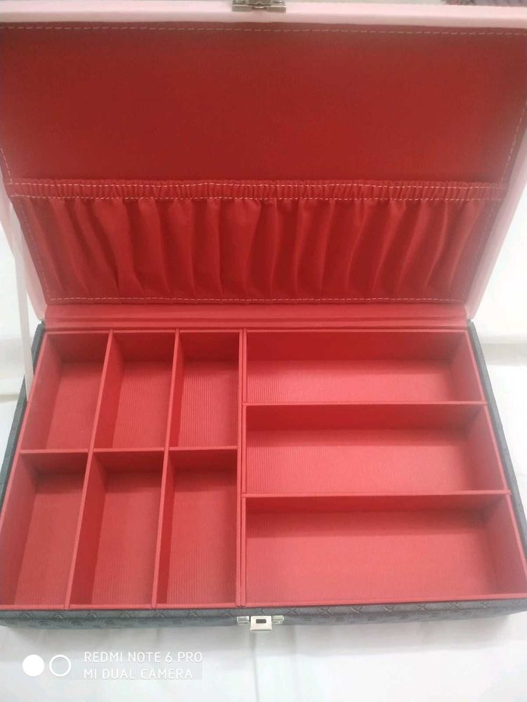New black &amp;pink case organizer