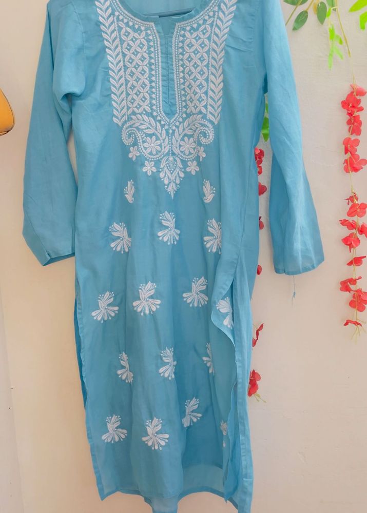 Chikankari kurta