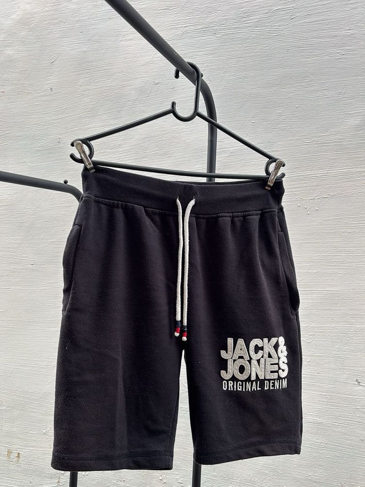 Jack &amp; Jones Black Shorts