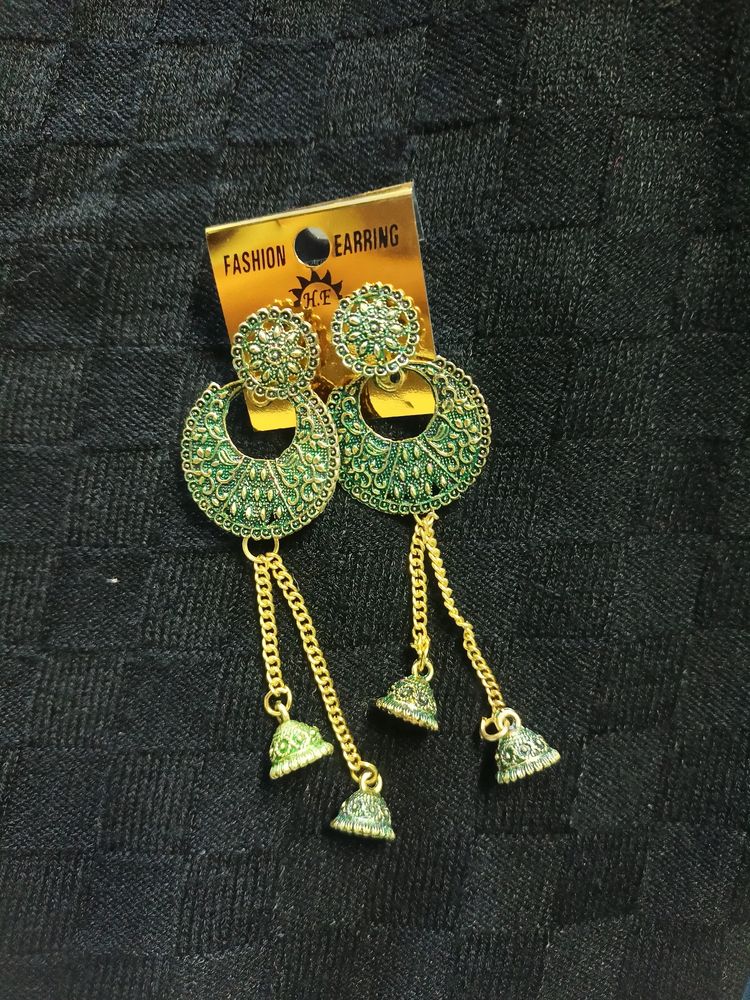 Beautiful Golden Jhumki Earing For Womans N